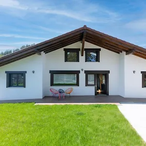 Fidalsa North Style Villa